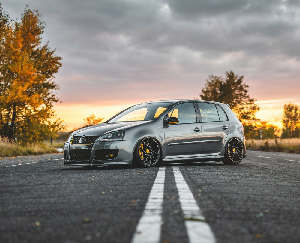 Rallye-Eleganz von VW - Sportlichkeit auf der &Uuml;berholspur